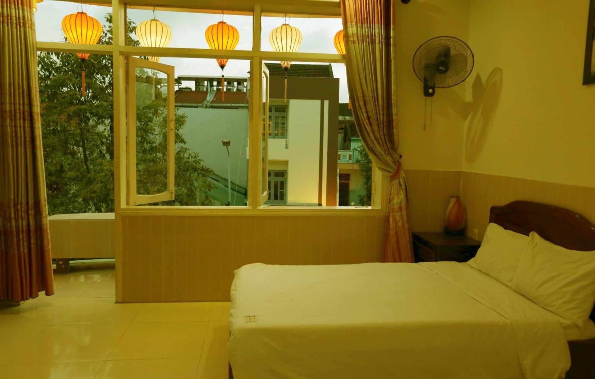 Minh Quang Hotel Hội An Buitenkant foto